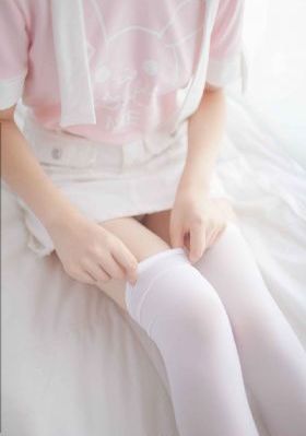 欧美性感车模_超清免费在线播放